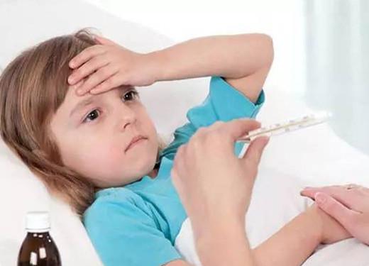 孩子生病前的4个征兆, 爸妈要早知道, 这样孩子能少受罪