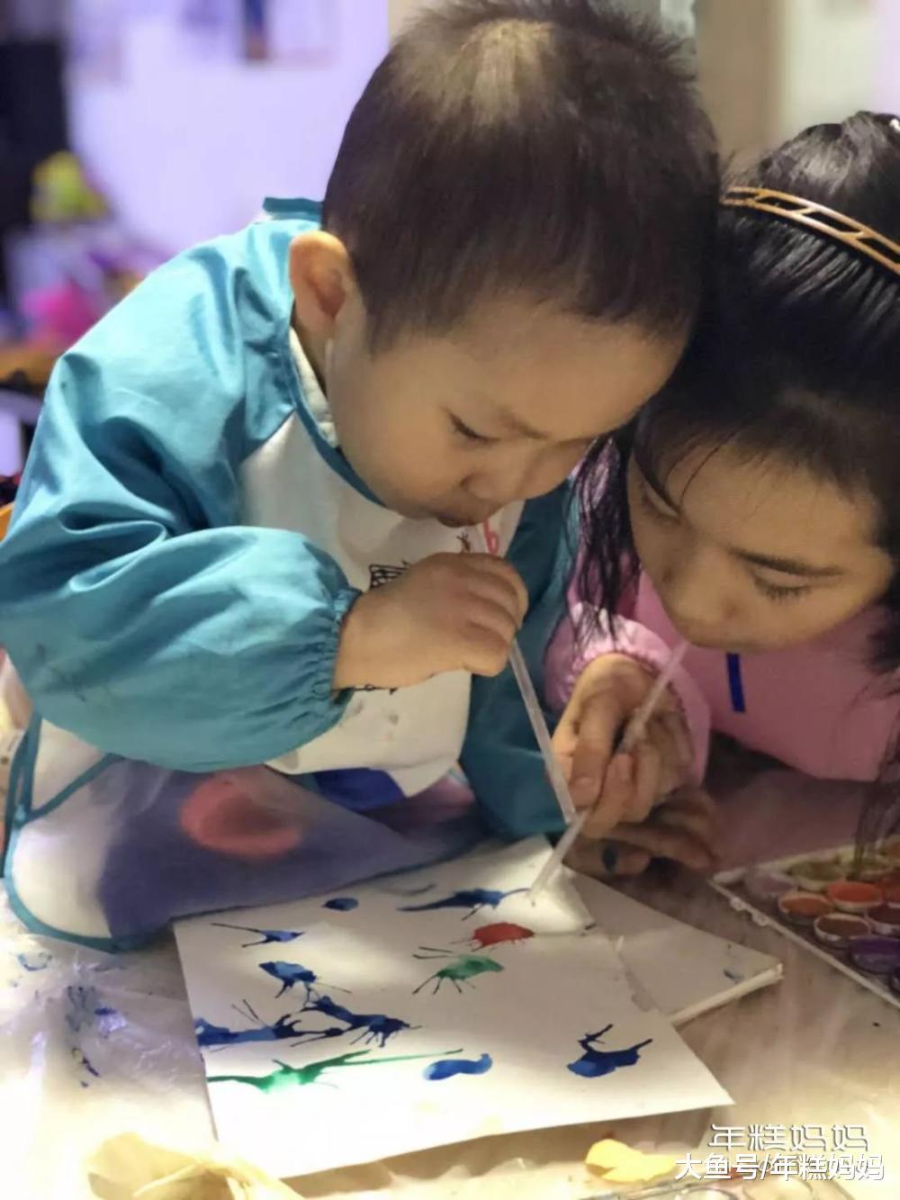 每周离家出走2次的外婆, 竟然变成了我的最强队友!
