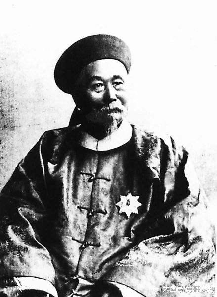 李鸿章与伊藤博文两人虽然有18