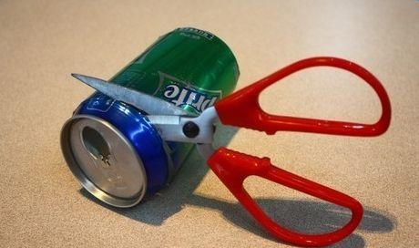 这易拉罐, 一剪刀下去, 家里网速都要起飞了