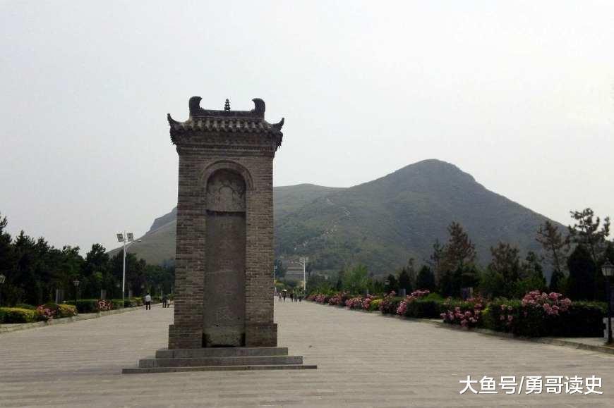 636年，李世民就开始营建昭陵