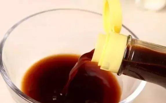 冰箱封条发霉, 用它擦, 杀菌消毒10秒搞定, 再也不污染食物!