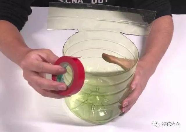 家里用剩下的油桶不要扔, 随手一改造, 秒变厨房小神器!