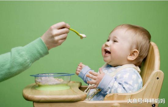 孩子1岁了, 可以吃的更丰富了, 请收下这份12月龄的喂养指南