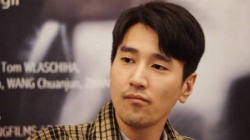 赵又廷和巩俐合作娄烨新片 巩俐素颜略显发福