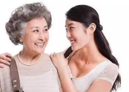 关于生孩子, 不少宝妈都被婆婆“套路”过, 你有这样的经历吗