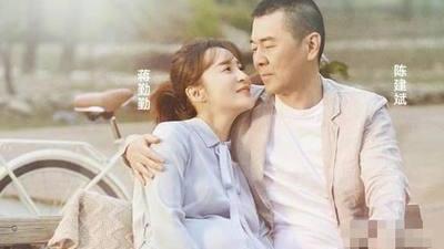 蒋勤勤说陈建斌年轻时像赵寅成, 一看照片果然不假!