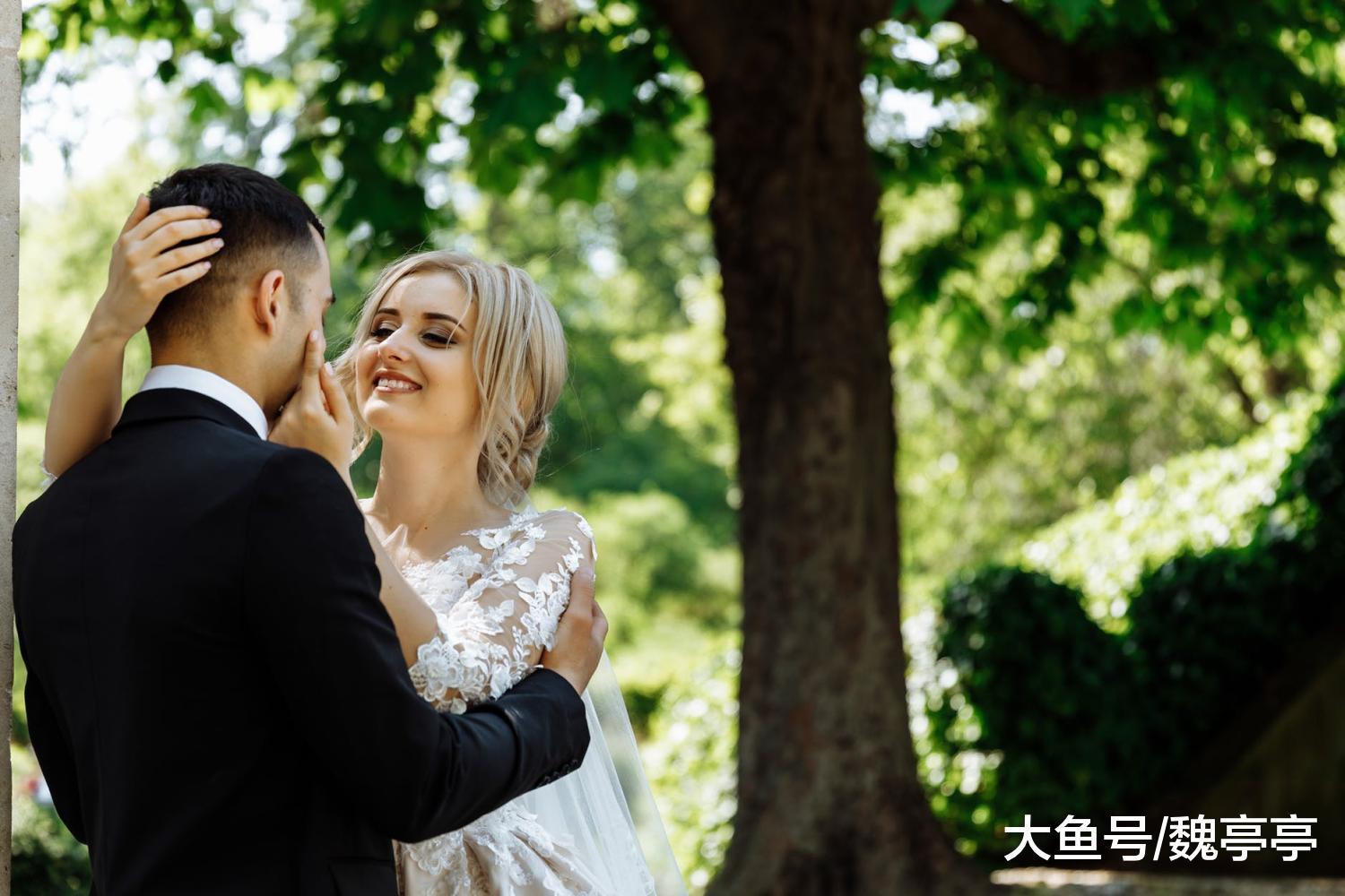 #情感#
聪明的女人在婚姻中，