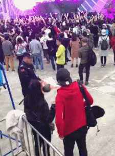 快递: 想确认一下是不是本人