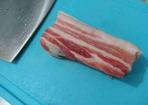 大学生嫌弃食堂饭菜不好吃, 自制神奇道具