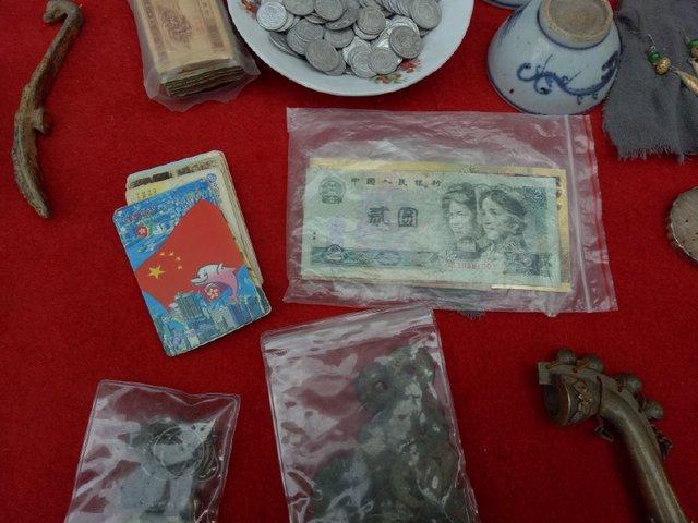 农村老物件千万要保存好, 到了收藏家手里就变成了宝, 老值钱了