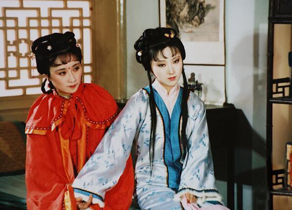 红楼梦掉包计: 香草美人背后的吃人故事!