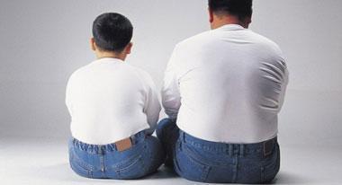 这些人容易被血栓“拴住”, 一个小动作, “冲洗”血管, 远离血栓!