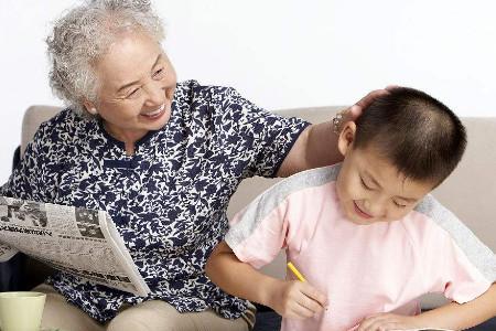 婆婆不愿带孙子怎么办? 看看网友们是怎么处理的