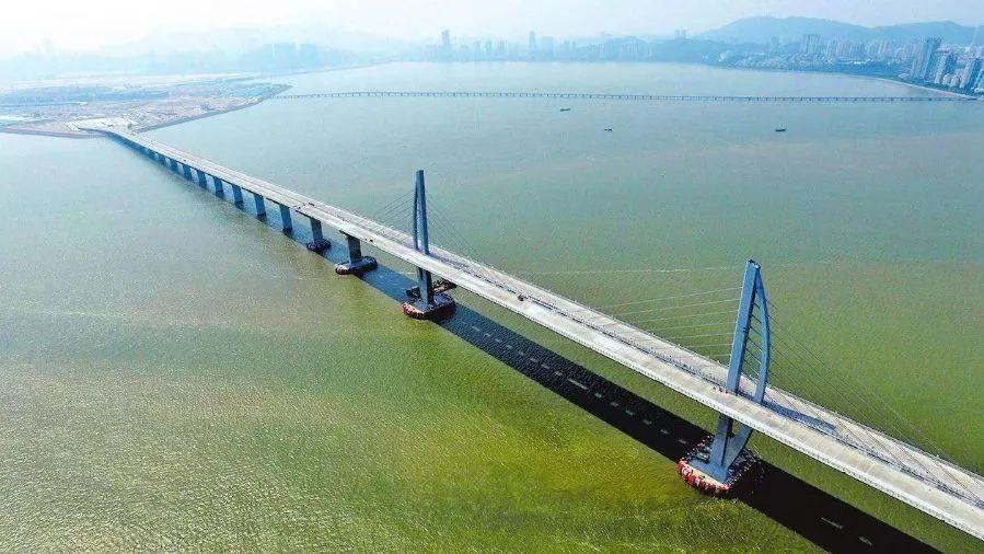 昨天9点, 港珠澳大桥正式开通, 三个意义特别重大