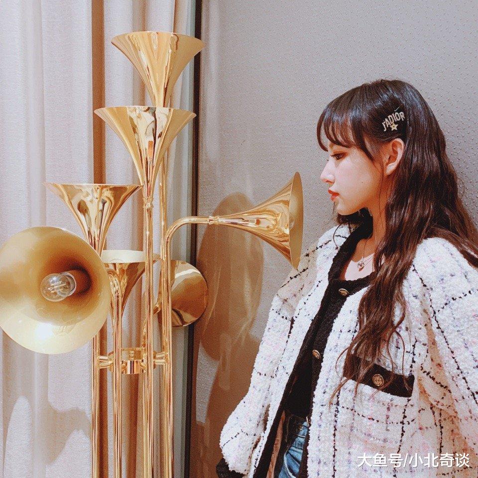 不愧是宇宙少女！程潇晒出一组美