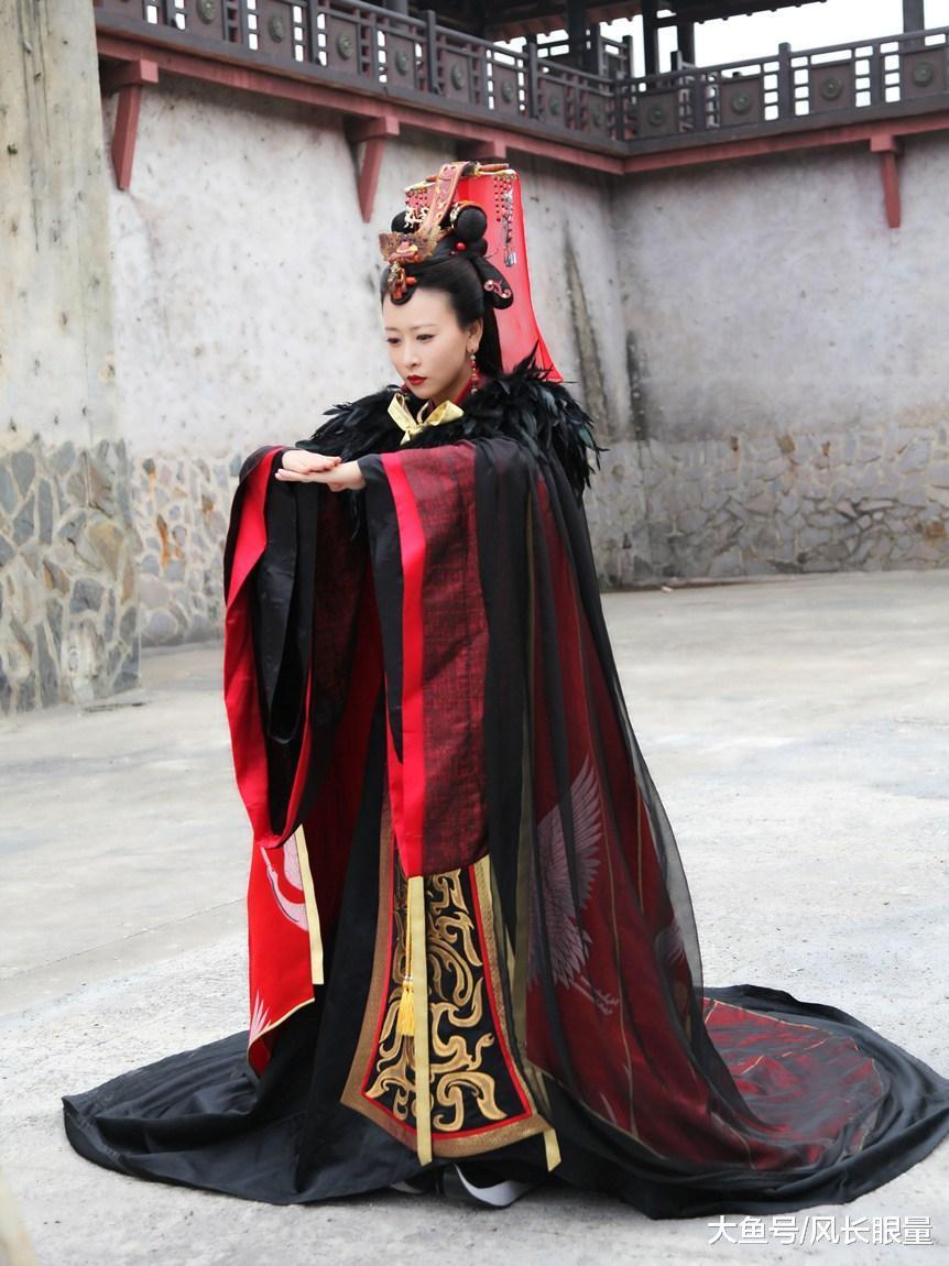 楚平王娶了太子的未婚妻，差点让