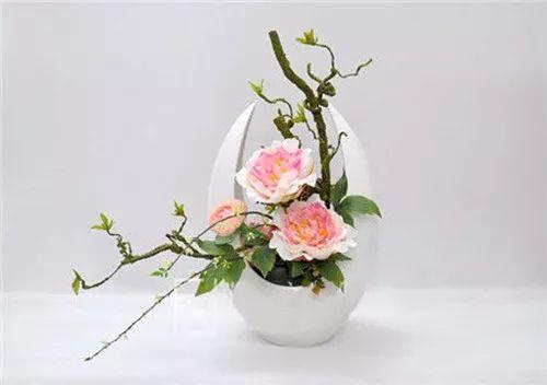 就快过年了, 这些插花事项要注意, 以免让人贻笑大方!