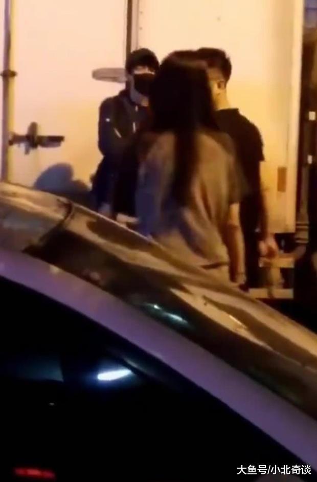 网曝林更新与王丽坤分手？某音粉
