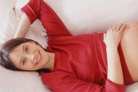 喝酒后怀上的孩子究竟能不能要? 看看产科医生怎么说