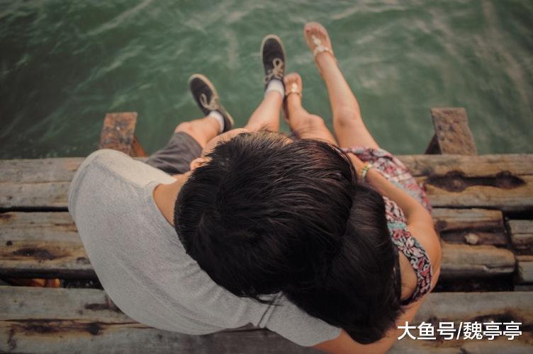 女人有时候很傻，面对爱情时，总