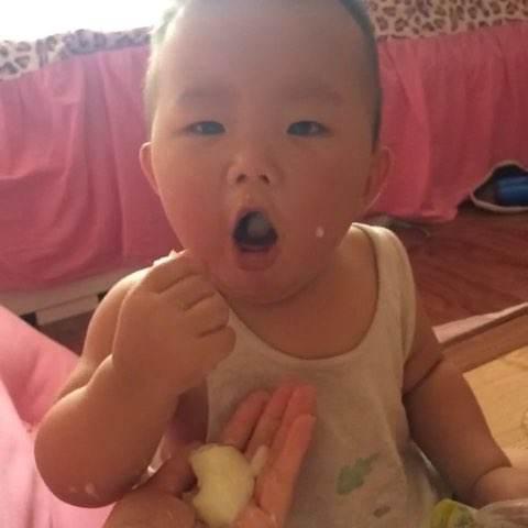 宝宝一岁前不要吃的10种食物, 第一个我就错了! 你呢?