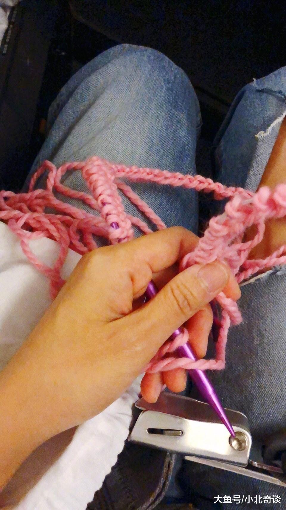 随着秋季的到来，天气逐渐转冷，