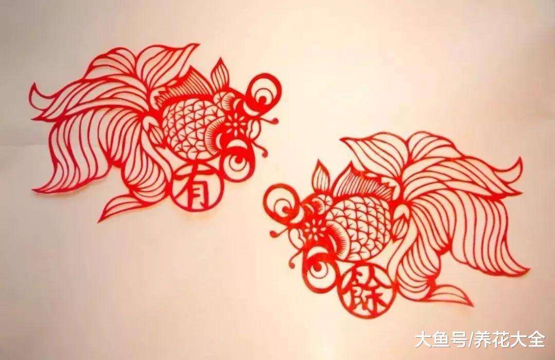 彩纸折一折, 剪一个富贵吉祥的窗花, 让年味更浓!