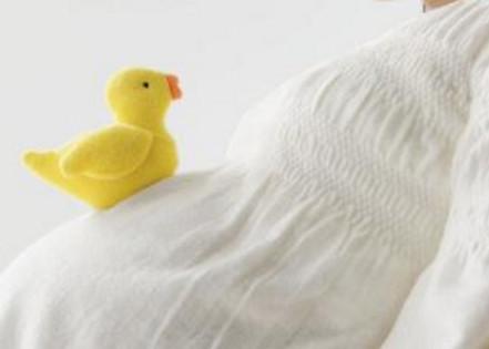 孕妈生产, 是先见红好还是先破水好? 这些注意事项你要了解