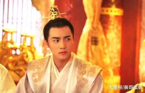 周宣帝宇文赟很喜欢吃羊肋，几乎