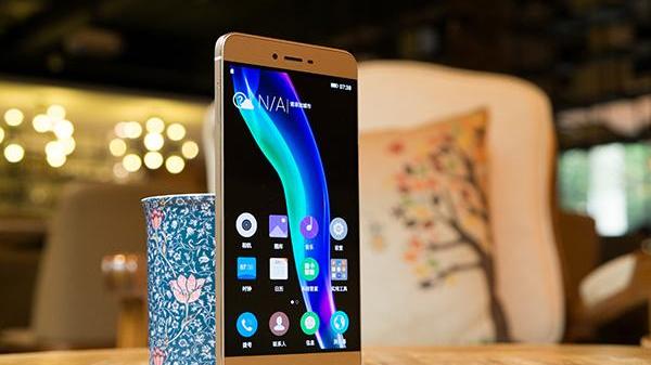 金立风雨飘摇: 资金链断裂, 董事长失联7个月后, 副总裁也离职了