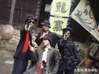 1939年，一群湘西悍匪，在光