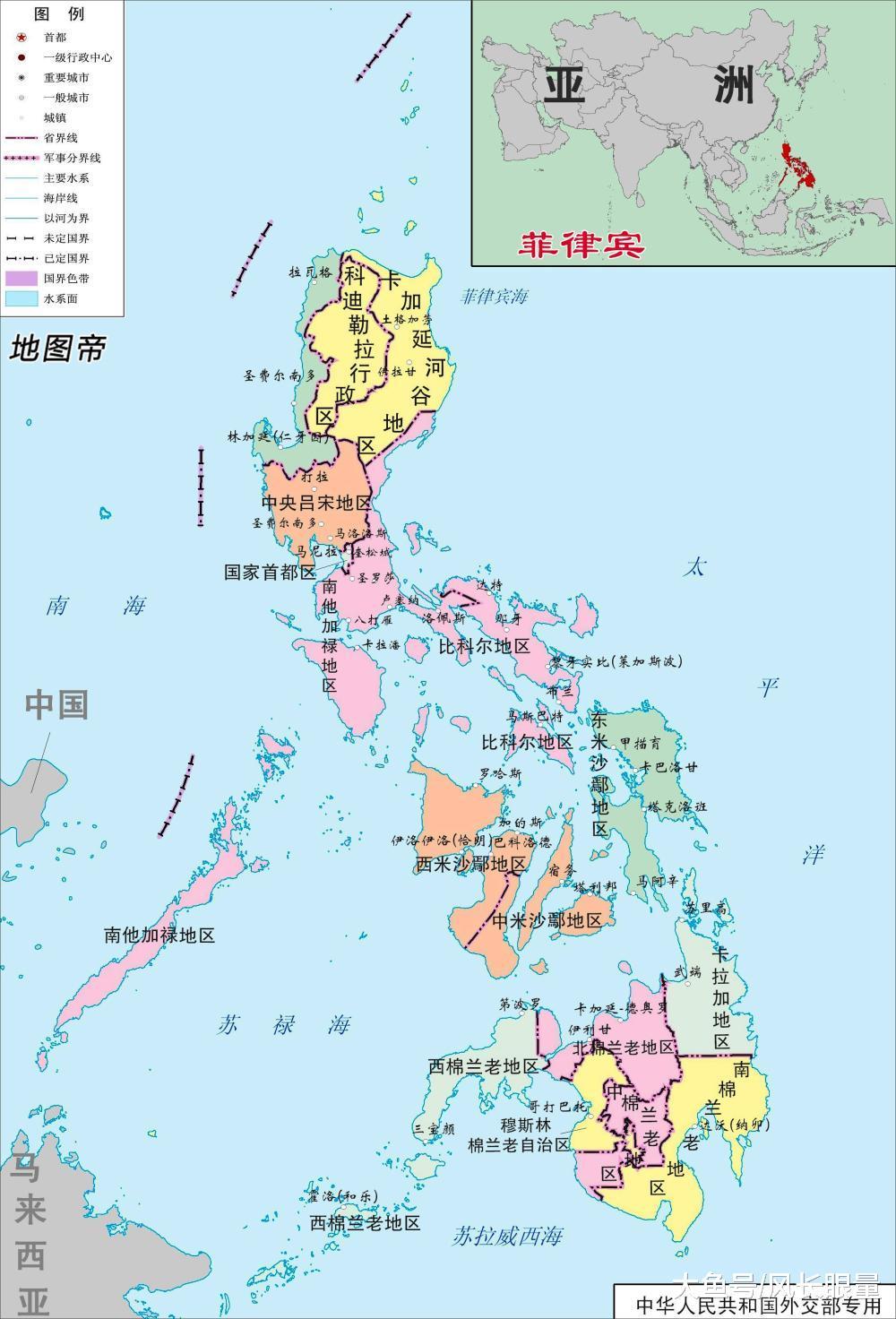 菲律宾，北隔巴士海峡与中国台湾