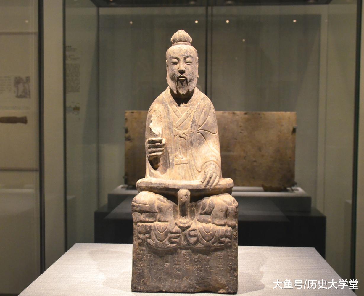 隋朝的“荣绪造老君坐像”，该像