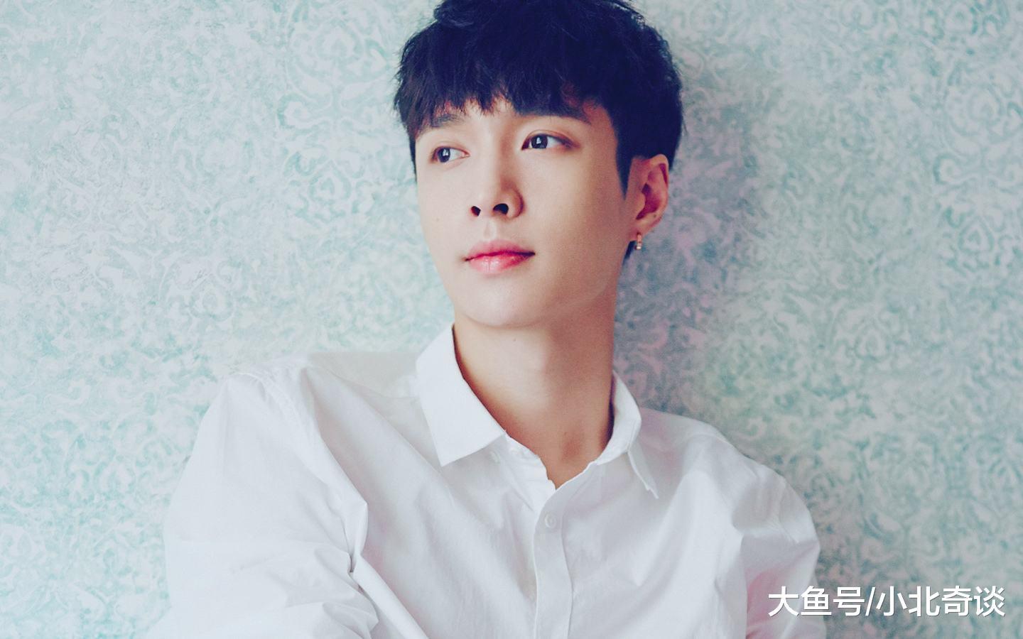 蔡徐坤评论张艺兴博文“最后一句