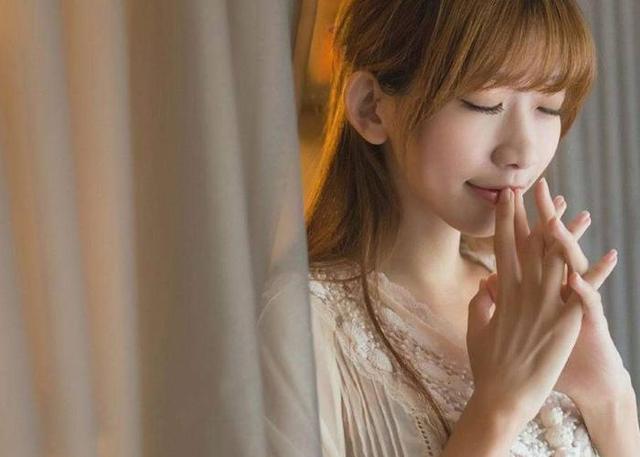 如果女人喜欢你, 那么就一定会给你这3个“暗示性”的表现!