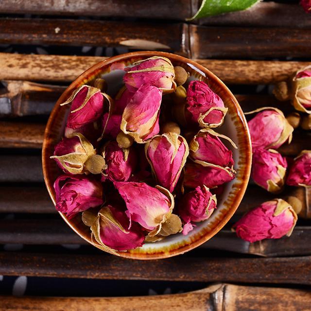 这些食物是肝脏“吸毒高手”, 每天坚持吃一点, 给肝脏“大扫除”