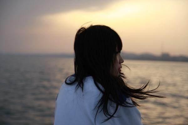 一个人伤心难过的句子, 句句戳心, 看过的人都哭了