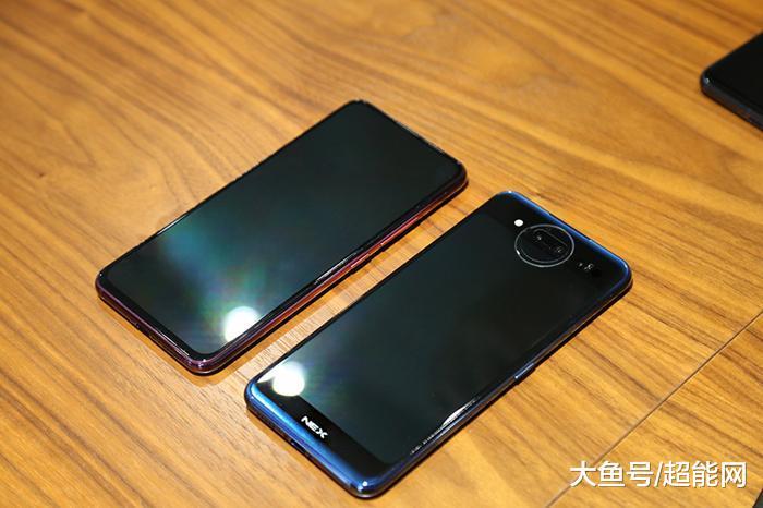 vivo NEX双屏版真机曝光
