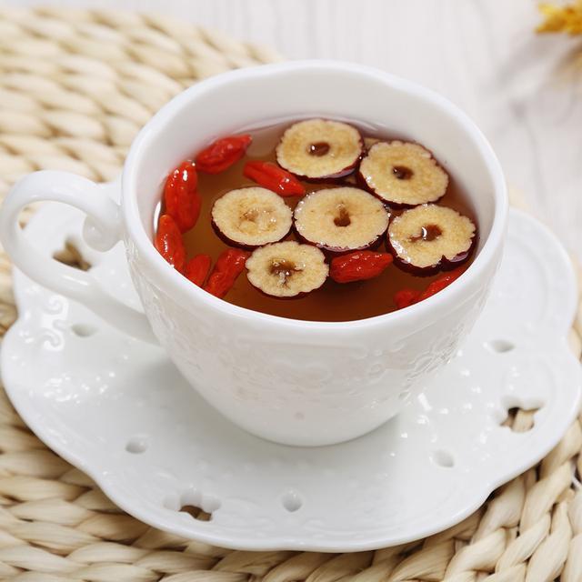 这些食物是胃部的天然“救星”, 每天吃一点, 修复胃黏膜养好胃