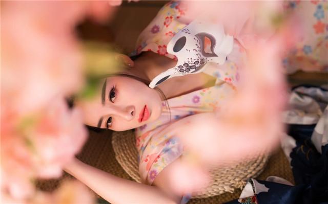 女人深爱你的八个表现, 婊女装不出来!