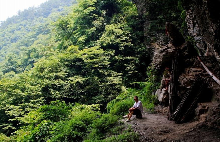 这个村里的男人都怕女人, 长年居住在深山, 背后的原因让人惊讶