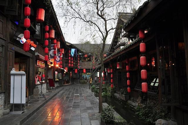 中国最“懒”的城市,很多外国人来过后,都会“懒得”回去-中国记录