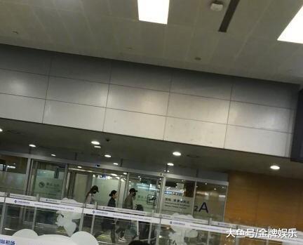 唐嫣罗晋结束婚礼返回国内，新婚