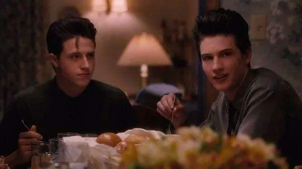 男生哪些行为一看就是第一次谈恋爱?