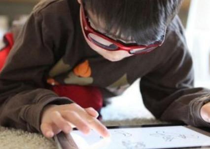 想让孩子晚上睡得更香更好? 那爸妈在孩子睡觉前要注意这3件事