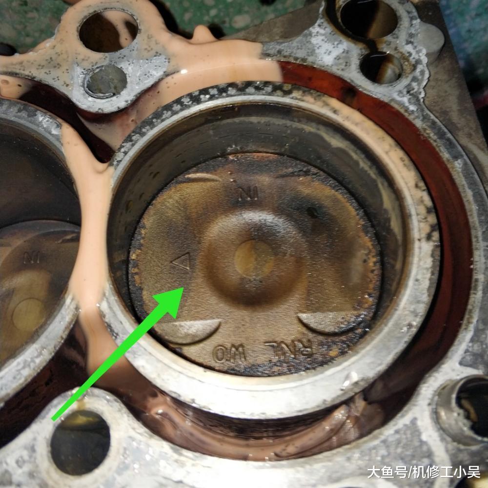 这是一台本田发动机，之前发动机