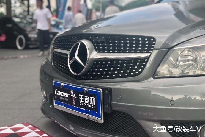 大饼轮毂奔驰C旅

这轮毂可以