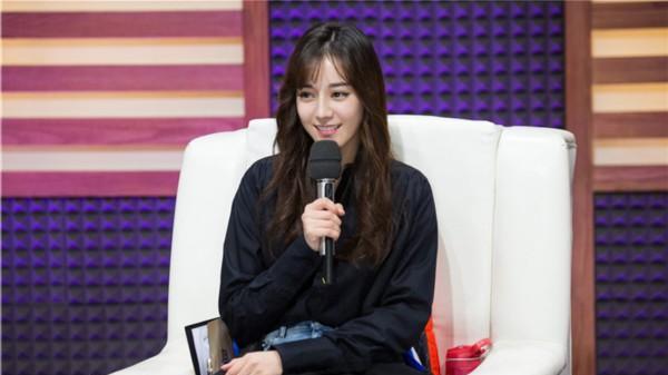 《声临其境2》迪丽热巴大秀口技 蔡明朱时茂白客再现《岁月神偷》