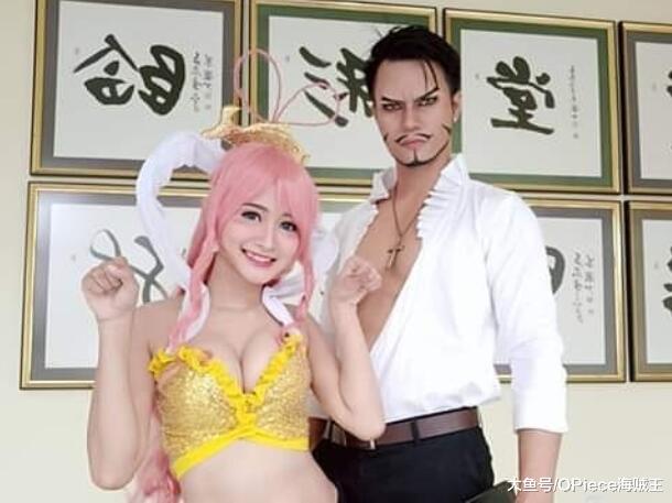 《海贼王》白星公主和鹰眼三次元
